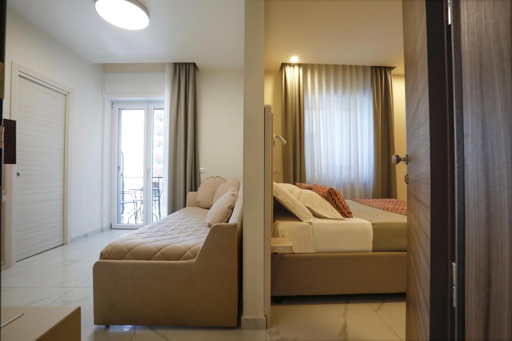 Vomero High Hotel Nápoles Habitación foto